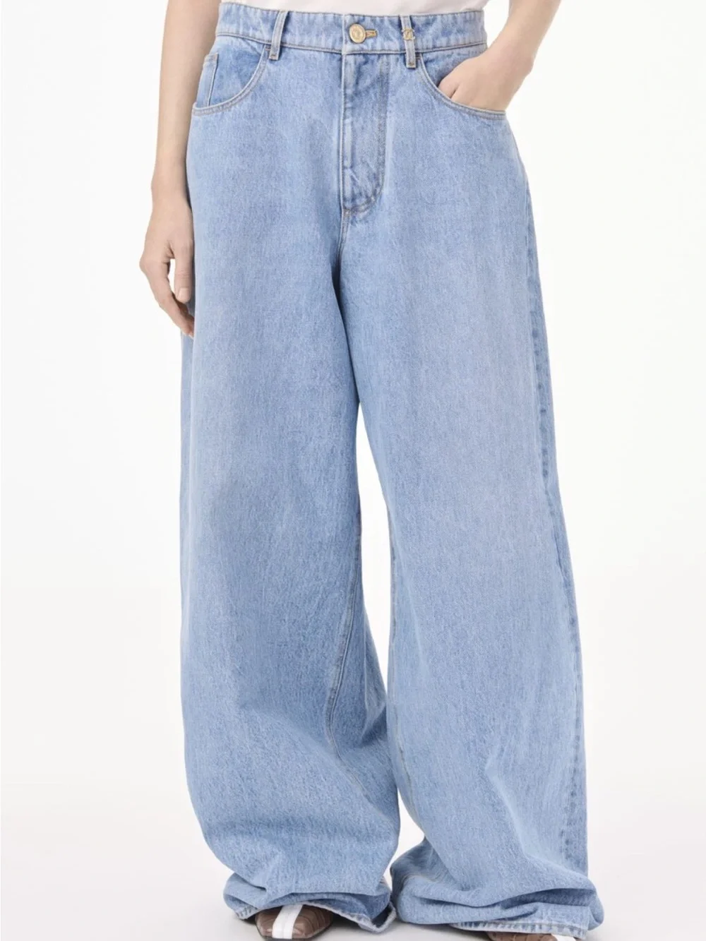 CHANEL Light Blue Straight-Leg Denim Jeans with Signature Back Pocket Stitching
